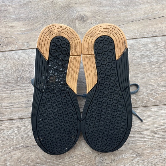 New Balance 247 Sneakers Tennis Shoes Big Boys 5.5 Olive Green Athletic Cushion - Picture 9 of 9